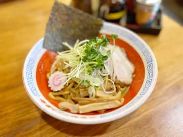【早稲田】極太麺に絡む濃厚ダレが最高な油そば「武蔵野アブラ學会 早稲田総本店 」