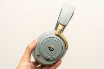 スティールシリーズ、ゲーミング初のハイレゾ対応ヘッドセット「Arctis Nova Elite」