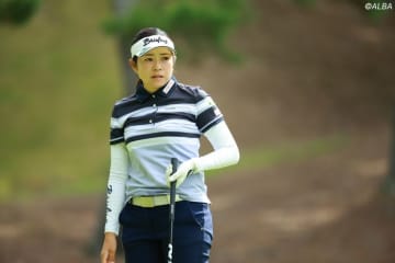 ＜中間速報＞仲宗根澄香と東浩子が首位　16歳の飛ばし屋・後藤あいは1差追走