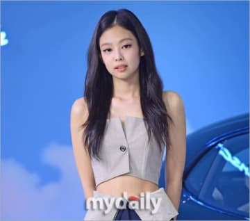 BLACKPINK ジェニー、新たなハングルフォントを無料で提供！芸能事務所で初の試み…韓国語の美しさを発信