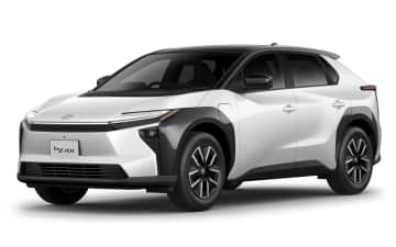 トヨタ、バッテリEV「bZ4X」を一部改良しハンマーヘッドデザインに 航続距離は2WDで746km、4WDは687km