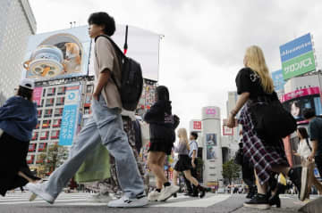 社会保険料負担「重い」8割　住友生命の家計調査