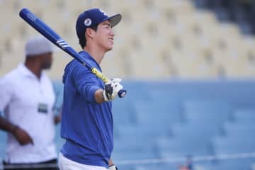 【ＭＬＢ】ＰＳ出場ナシのキム・へソンに韓国メディア苛立つ「彼はドジャースの制服を着た幽霊だ！」