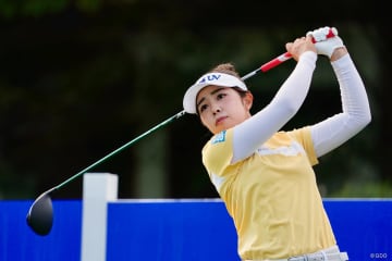 「比較的ショットが安定」山下美夢有が3打差10位発進 竹田麗央17位、勝みなみ27位