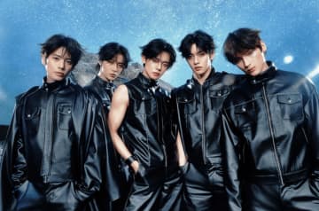 HYDEの楽曲提供が話題に！TXT、日本3rdフルアルバム「Starkissed」トラックリスト＆サンプラーを公開