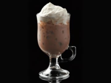甘酸っぱいヨーグルト×メロンと大人のチョコ、2つの極上カクテル【THE カクテルバイブル500】