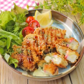 【かまぼこ、まだうどんにのせてるの？】コスパもボリュームも「優勝です！」挟んで焼くだけの簡単おかずレシピ