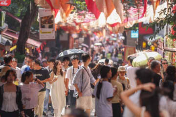 中国の国慶節連休、国内観光客数が8億人超す
