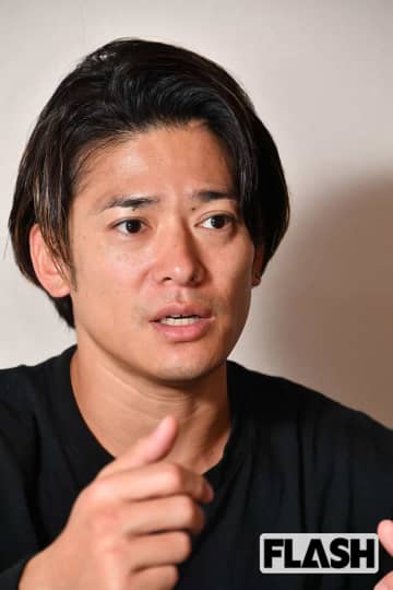 【両腕タトゥーで物議】高岡蒼佑が綴った“お騒がせ俳優”の胸中…突然の「彼女募集中」投稿も