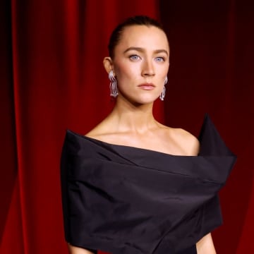 シアーシャ・ローナン、リンダ・マッカートニー役でザ・ビートルズ映画に出演へ