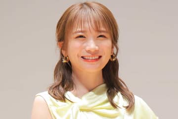 秋元真夏、「大昔の私」を回想　メイク濃の若き日に「なんか顔がちがう！笑」「初々しい」の声