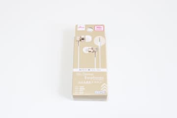 ダイソーの家電ってこんなに進化してるんだ！専門店に並んでそうな300円イヤフォン