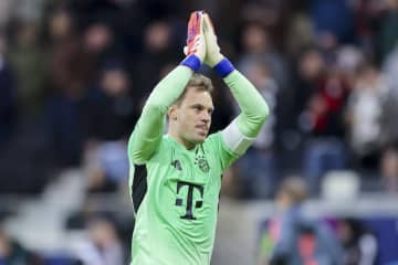 バイエルン、39歳GKノイアーと契約延長交渉へ？　12月から正式協議開始か…残留の場合は編成に影響も