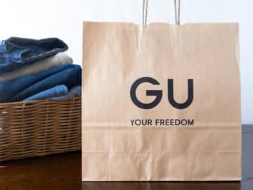 【GUセール】で1,000円台！ 今買って長く使える♡「デニムアイテム」