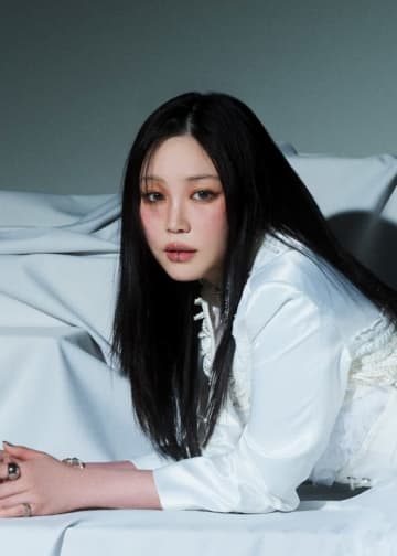 鷲尾伶菜、ニューミニアルバムよりSOOJIN迎えたリード曲「TOP NOTE」先行配信　ジャケ写も公開