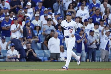 17打数１安打の大谷翔平を申告敬遠→押し出し四球で同点…裏目な結果に米記者が皮肉「フィリーズのブルペンは呪われている」