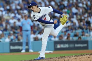 ドジャース 劇的サヨナラ勝ちで2年連続のLCS進出！佐々木朗希が9者連続凡退のパーフェクトリリーフで流れ引き寄せる