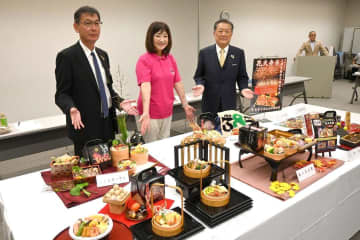 土浦PRへ「花火弁当」　11月1日、全国大会で販売　地元食材ふんだん13種　茨城