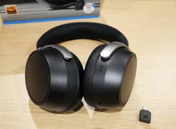 ドングルを挿すだけで高音質がお手軽に　ゼンハイザーからハイファイ音質が楽しめるワイヤレスヘッドホン『HDB 630』がデビュー