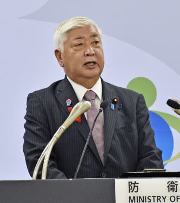 ウクライナに陸自教官2人派遣　防衛相が表明、地雷除去訓練で