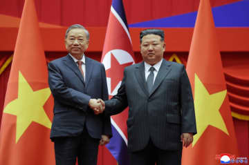 金正恩氏、ベトナム・中国首脳と相次ぎ会談…党創立８０周年で