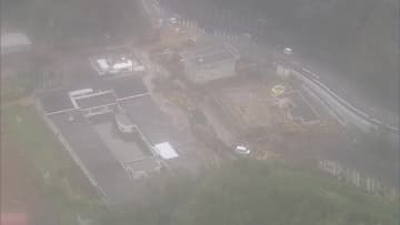 【速報】八丈島へ自衛隊の給水車など輸送と中谷防衛相…台風22号で停電や断水など被害多発　東京都が災害派遣要請