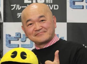 「サラダの国のトマト姫」「桃太郎電鉄」高橋名人が懐かしのファミコンカセットを大量公開。色の秘密を独自考察