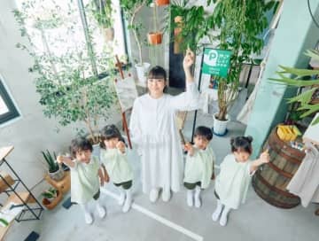 スペースアイ「やさしい駐車場」のCMに出演している女性は?