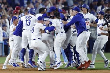 「サヨナラ失策でシリーズを制した史上２番目のチーム」　ドジャースによる歴史的珍事をデータ分析会社が指摘