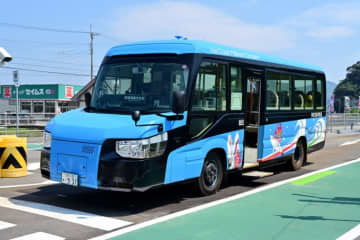 阿佐海岸鉄道「DMV」が東京駅に乗り入れ？！お台場「鉄フェス」でも“モードチェンジ”