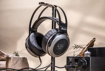 Kiwi Ears、50mmドライバ搭載の開放型で12100円「Altruva」