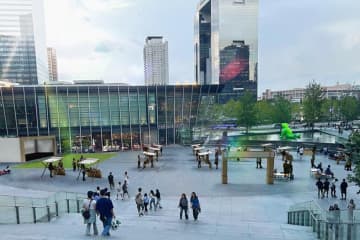 うめきた広場で秋のアウトドアフェスタ開催！ワークショップや無料ナイトシネマも