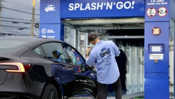 群馬県太田市にSPLASH’N’GO!がオープン　3分で完了の純水ドライブスルー洗車