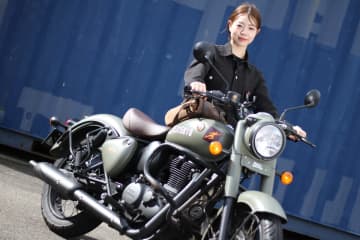 インフルエンサーの女性にあこがれて　ロイヤルエンフィールド クラシック350【みんなのバイク】