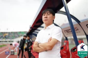 韓国Kリーグ3連覇中王者が1年で降格危機？内部分裂騒動に2度の監督交代…蔚山HDに何が起きているのか