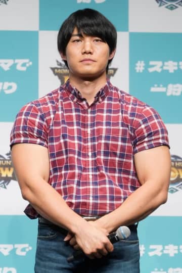 青木マッチョ「喫茶店で…」大御所タレントとまさかの遭遇→「な、なんという偶然」「この2SHOTヤバい…」と話題に