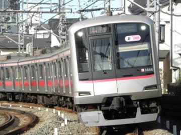 鉄道会社のQR/タッチ決済対応進む。東急が対応改札機を倍増