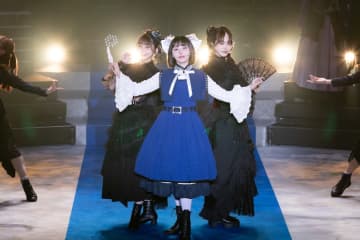 星守紗凪,和久井優,小山百代etc.出演「女王旋律」上演中