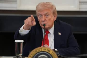 平和賞「譲って」とは言わず　トランプ大統領が電話で祝意