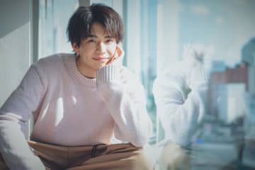 中沢元紀、朝ドラ『あんぱん』の撮影現場で学んだことーー小栗旬、北村匠海からの影響を語る