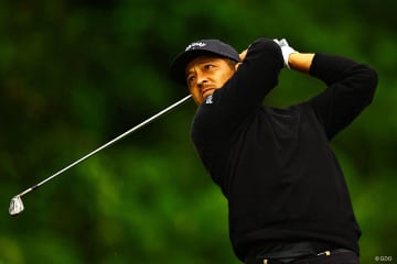 シャウフェレが首位で最終日へ ベストスコアの米澤蓮10位 松山英樹22位