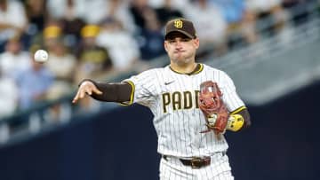 MLBがパドレスの2選手に処分　ワイルドカードシリーズで審判への不適切な言動で出場停止及び罰金