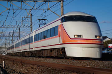 BSフジ 鉄道伝説、「東武100系スペーシア」10月12日放送