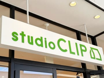 『カーキ』の季節到来♡【studio CLIP】カジュアル派の「パンツコーデ」