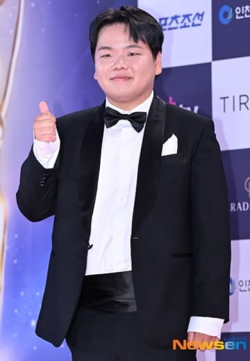 人気YouTuberクァクチューブ、本日（10/11）結婚…チョン・ヒョンムが司会を担当