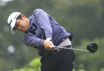 米沢蓮10位、松山英樹は22位　ベイカレントゴルフ第3日