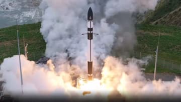QPS研究所とロケットラボが小型SAR衛星3機分の打ち上げ契約を新たに締結