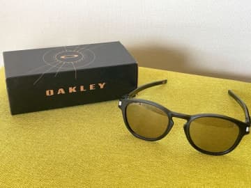 大人女子こそサングラス！美肌のために紫外線から目をガード♡