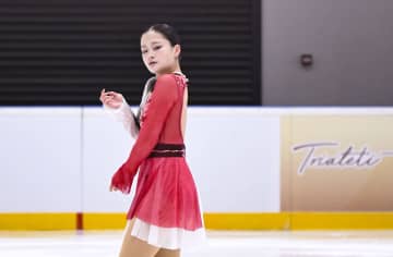 女子の渡辺倫果は7位　フィギュアスケートCS最終日