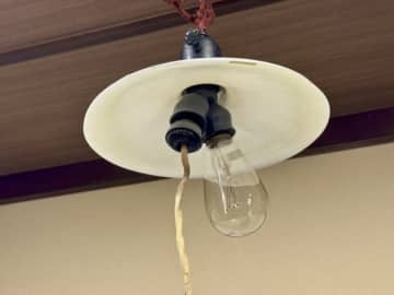 壁にコンセントがなかった大正時代、人々はどうやって家電を使っていたのか　その答えは